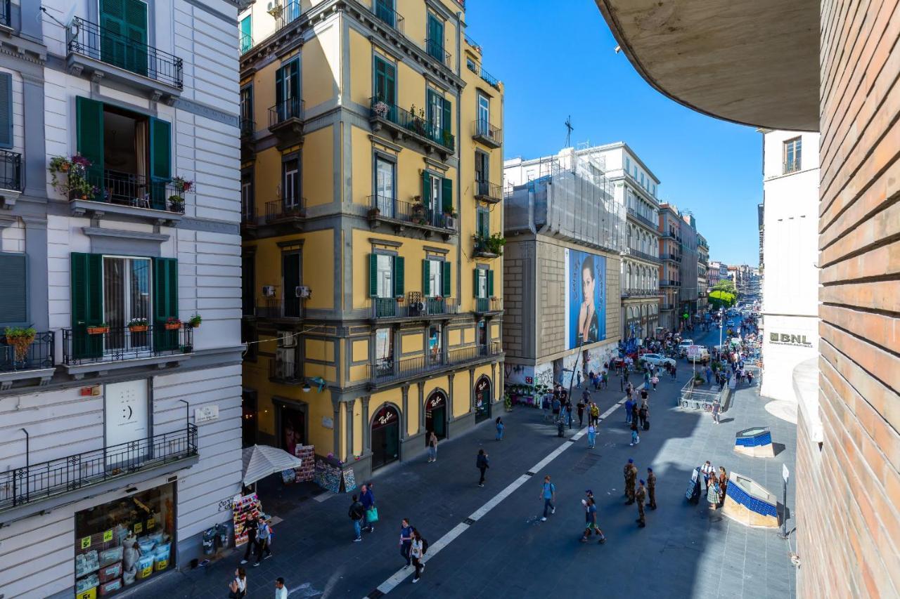 Toledo Stylish Apartments By Wonderful Italy Napoli Dış mekan fotoğraf